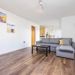 Joivy Modern 2 Bed Flat Near Inverleith Park, With Terrace And Free Parking